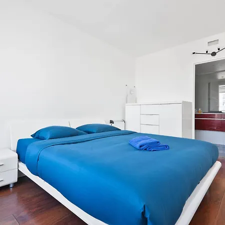 Quartier Tour Eiffel 7 Free Netflix